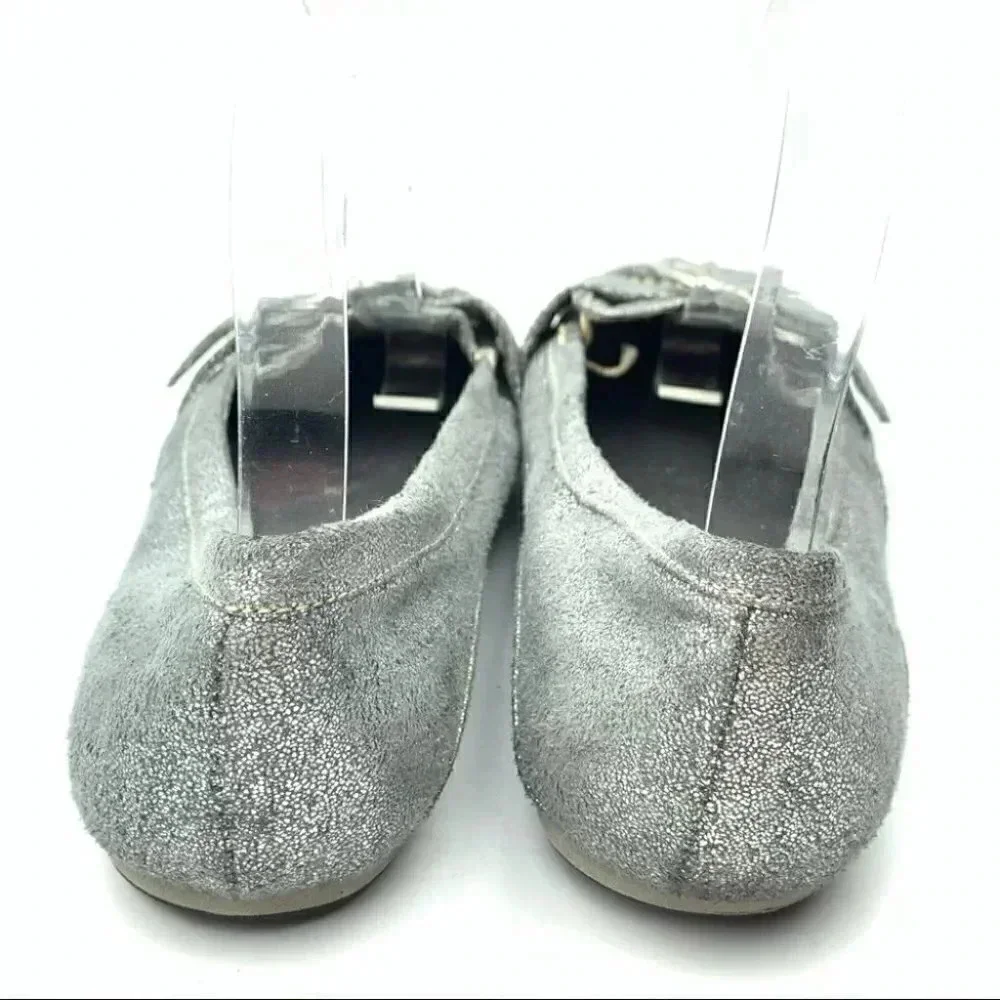 Soda womens flats 7 crackled Silver buckle loafers